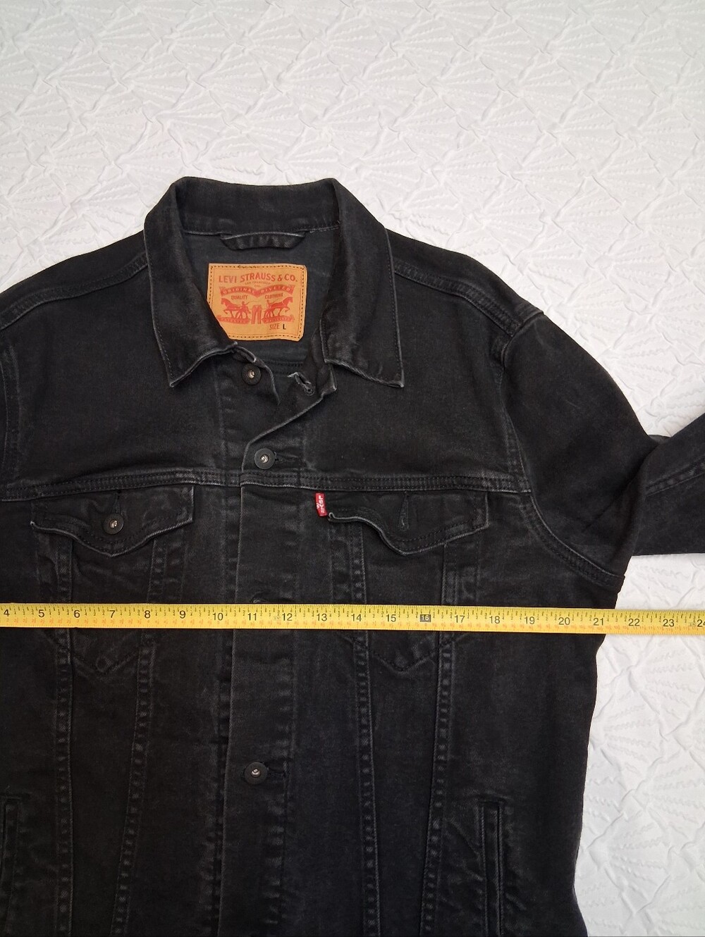 Levi's Black Denim Jacket - Picture 8 of 16